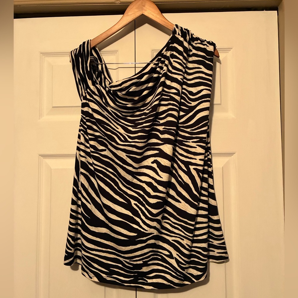 Addition Elle Black and White Zebra Print Top